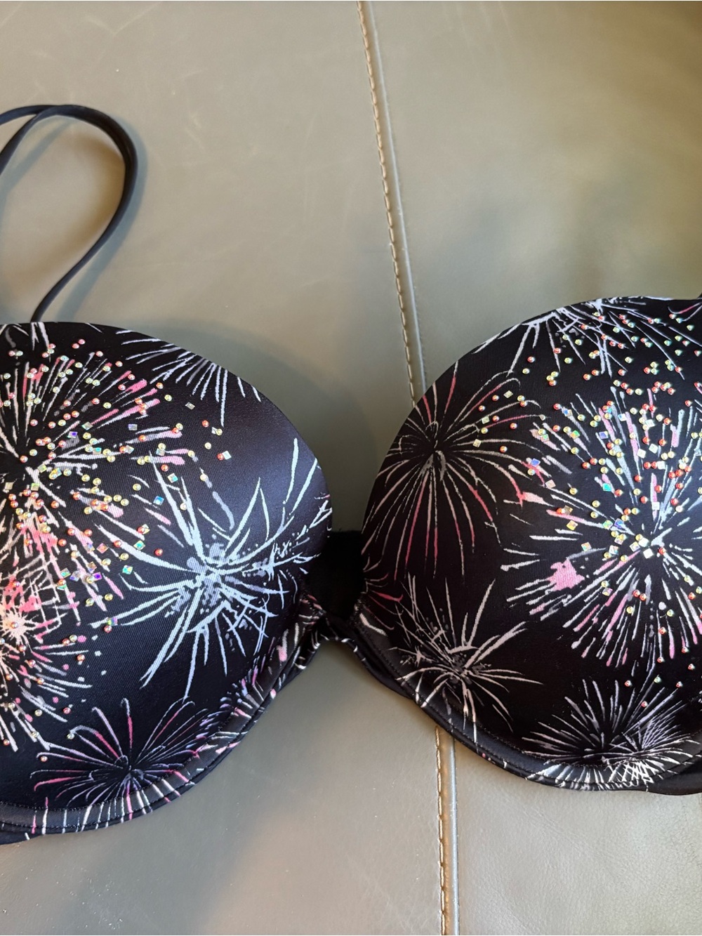 Victoria's Secret Black Firework-Print Push-Up Bra